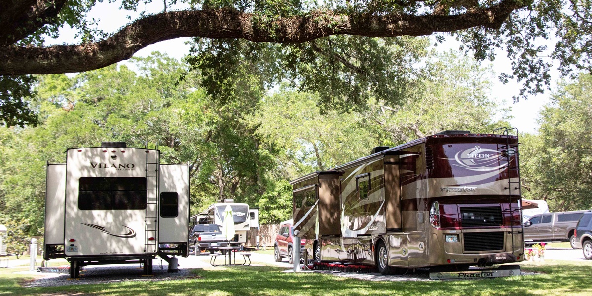 RV Critic - Adventure with Comfort At Every Turn